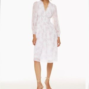 NWOT Aritzia Wilfred Faraway Dress, size M, Wht/Cloudy Lilac
